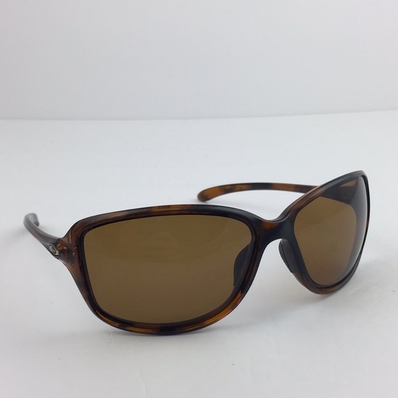 oakley cohort tortoise